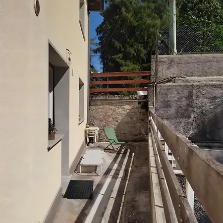 La Casetta Gialla بييفي دي كادوري