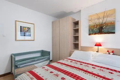 La Casetta Gialla Apartamento *